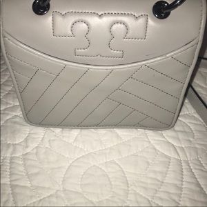 MINI TORY BURCH CHAIN CROSSBODY